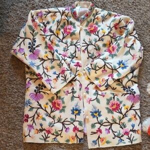 Floral Embroidered Women's Jacket